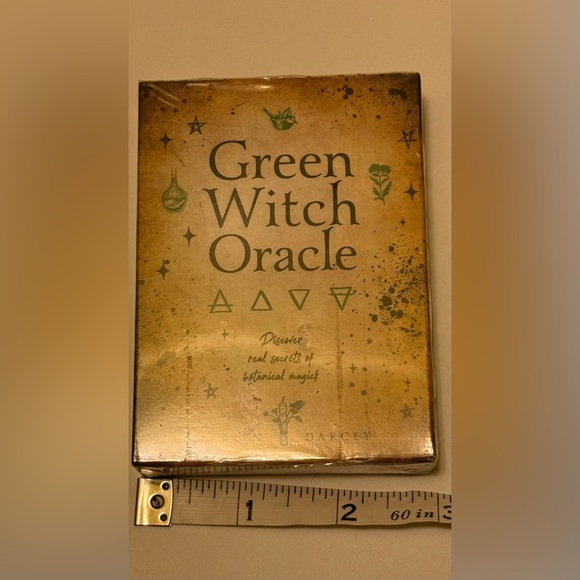Sealed-Green Witch Oracle Deck - Picture 1 of 2